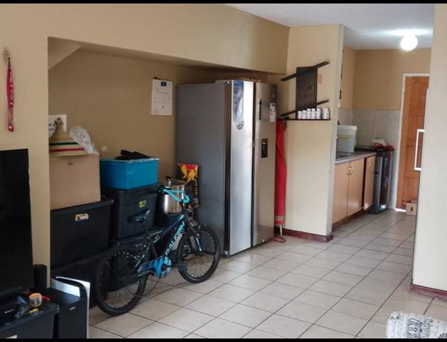 2 BEDROOM COMPLEX FOR SALE IN AMANDASIG